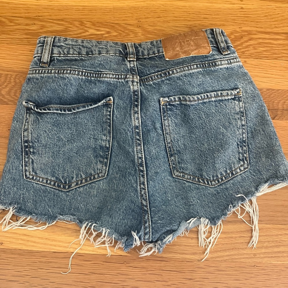 Zara jean shorts